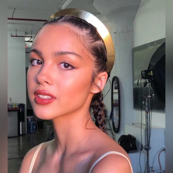 Epona Valley WIDE SPUN CROWN Gold NEW - Picture 2 of 8